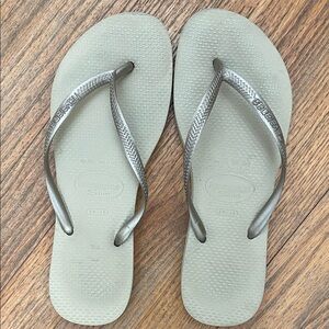 Havaianas Women's Sandals - Metallic Gold